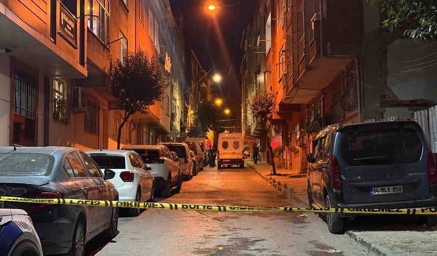Esenler'de bir evde bulunan kişiler arasında kavgada silahlar konuştu: 3 ağır yaralı