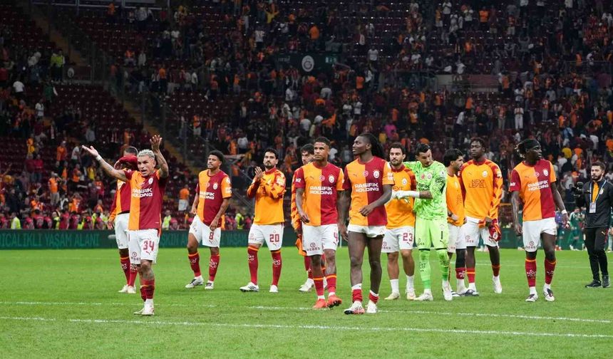 Galatasaray, Evinde Yenilmezlik Serisini Sürdürdü