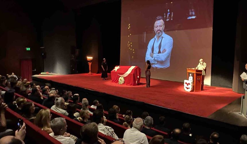 Ünlü oyuncu Serhat Kılıç için duygusal anma: 30 yıl yetmedi Serhat seni çok özleyeceğim