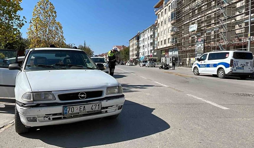 Karaman'da otomobille motosiklet çarpıştı, bir kişi yaralandı