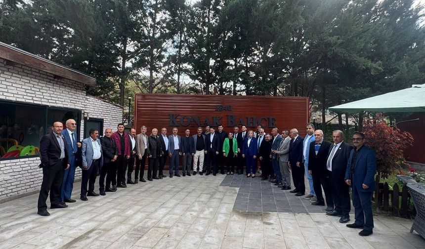 MHP Kayseri Teşkilatı esnaf ve vatandaşlarla buluştu