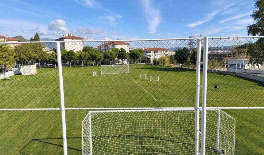 Muğlaspor'dan Eski Başkan Hamdi Yücel Gürsoy'a Anlamlı Vefa