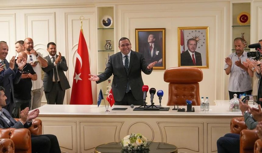 Üsküdar Belediye Başkan Vekili Dündar Ziya Gültekin'in Olay Yerinde Kalbi Durdu!