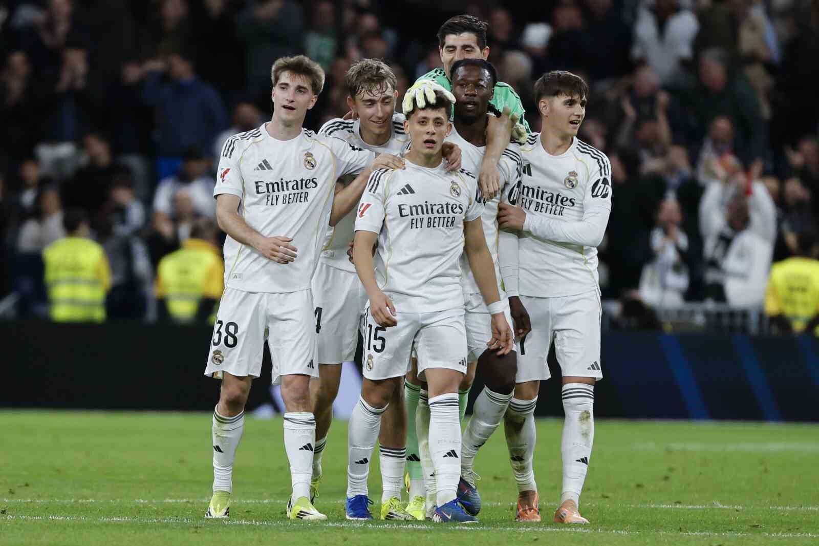 Arda Güler Kararı Belli Oldu! Real Madrid - Real Sociedad İlk 11'leri Açıklandı