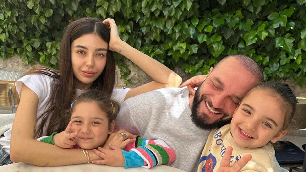 Berkay Eşi Ve Çocukları