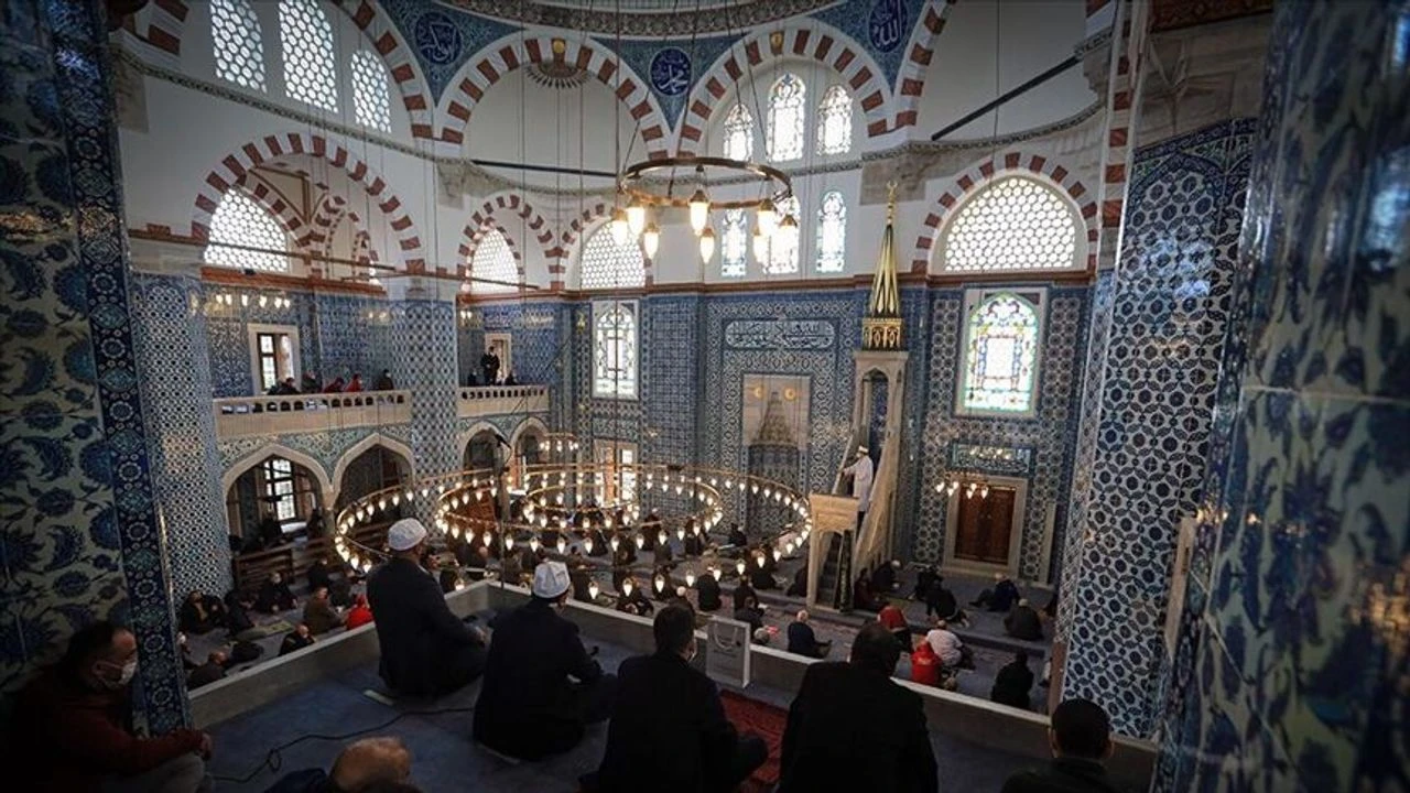 19 Haziran Cuma Hutbesi