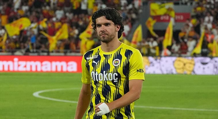 Fenerbahçe'de Transfer Taarruzu! McTominay İçin İtalya Çıkarması, Ferdi ve Raskin Gündemde