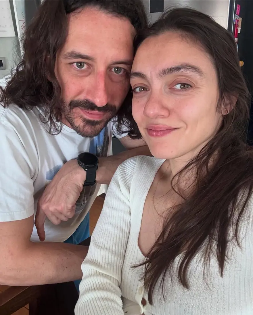 Merve Dizdar Eşi