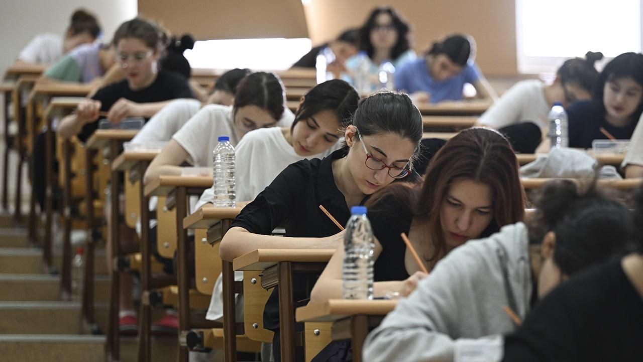 ÖSYM Başkanı Duyurdu: 2027 YKS Takvimi Belli Oldu