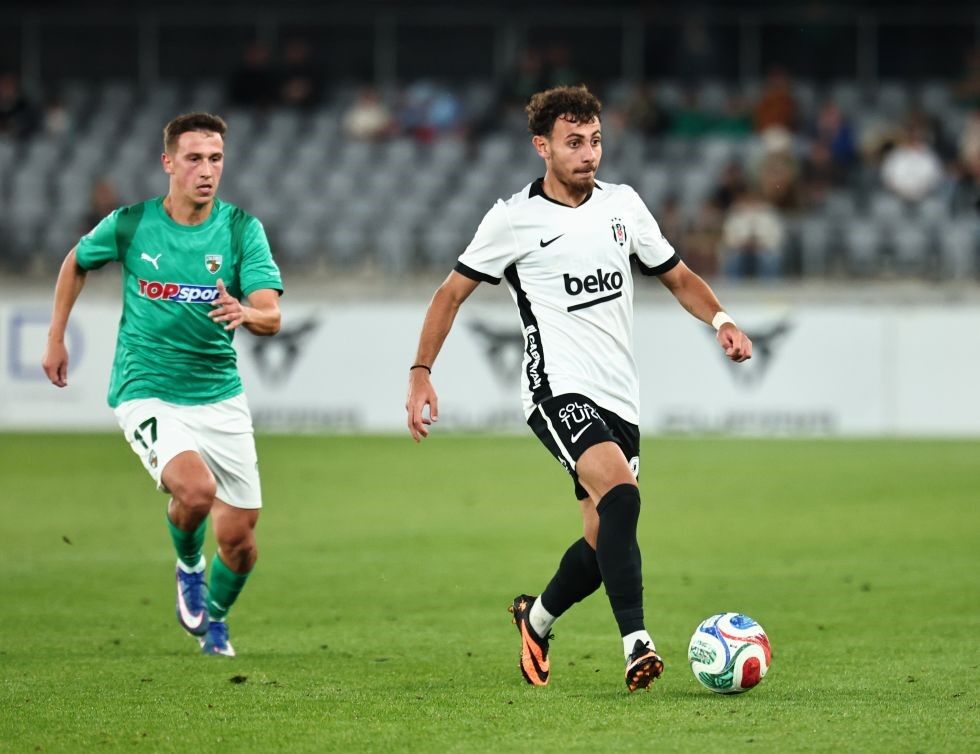 Beşiktaş’ta Transfer Bitmedi! Miretti ve Poku Sahaya İndi, Gözler Yeni Bombada