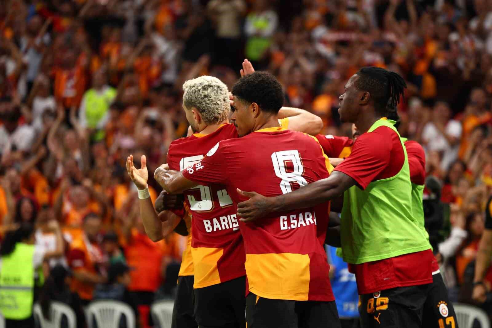 Galatasaray transferde vites yükseltti! Deniz Gül bitiyor, Yusuf Akçiçek ve Camavinga gündemde