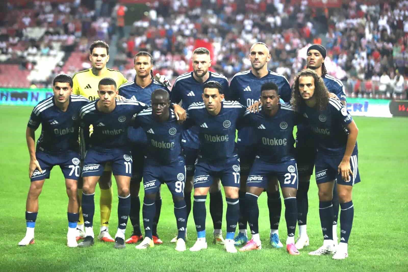 Fenerbahçe'de yaprak dökümü! Cihan Kamer canlı yayında açıkladı: 4 isimle yollar ayrılıyor