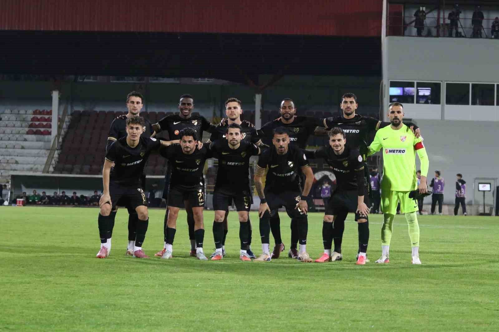 Boluspor, 11 haftadır galibiyet alamayarak son sırada kaldı