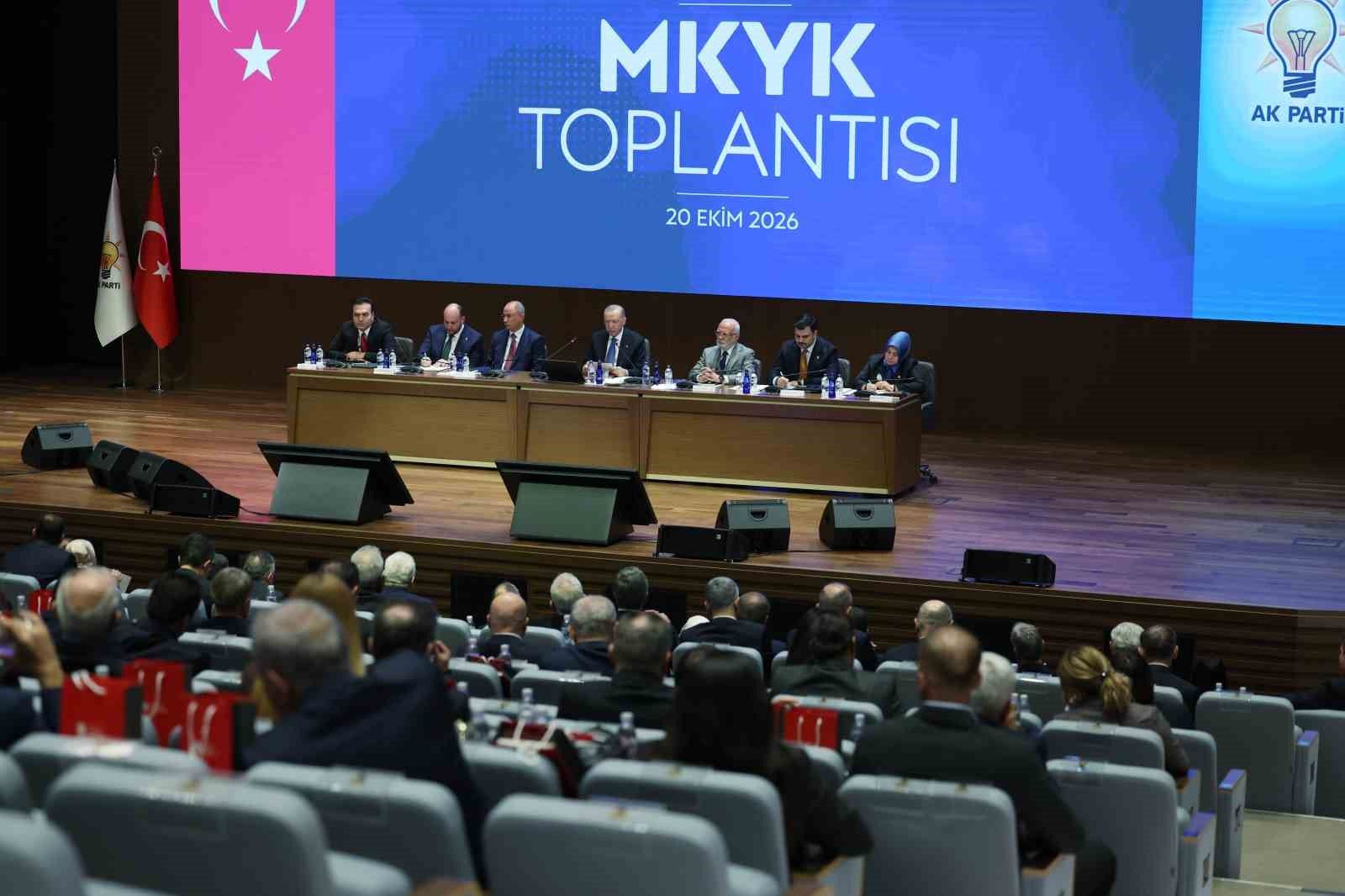 Cumhurbaşkanı Erdoğan, fon krizi hakkında gereğini yapacaklarını söyledi