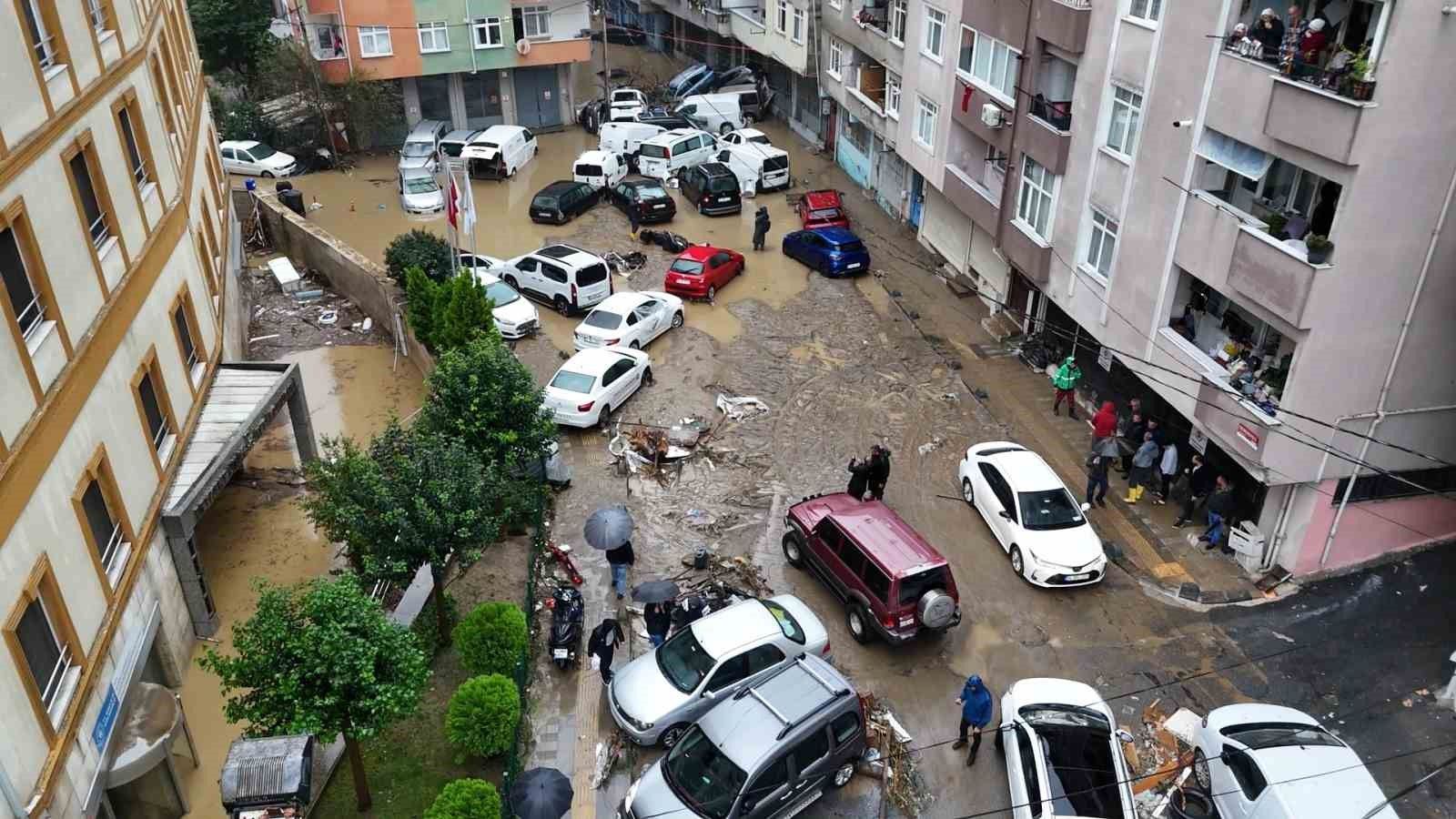 16 Ekim Cuma hangi illerde okullar tatil? Valiliklerden peş peşe açıklamalar geldi!
